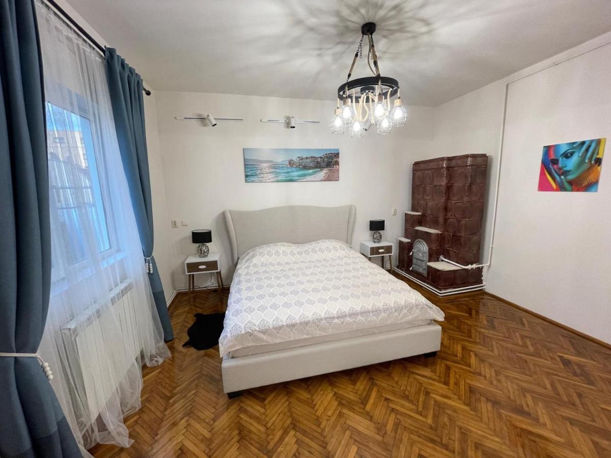 Premier Rooms Ploieşti Exteriör bild